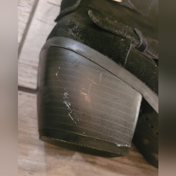 DOLCE VITA Linza black suede leather pull-on buckles ankle boots Women's 7.5 - Picture 13 of 14